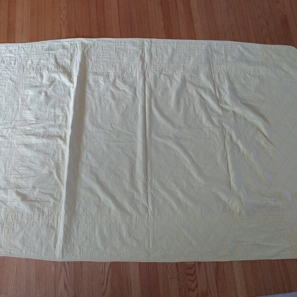 Vintage Handmade Quilt 64" by 42 1/4" Country Children Dancing Birds Embroidered - Picture 14 of 14